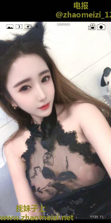 禅城性感御姐媚儿