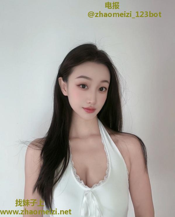 天河女友感十足肖雅