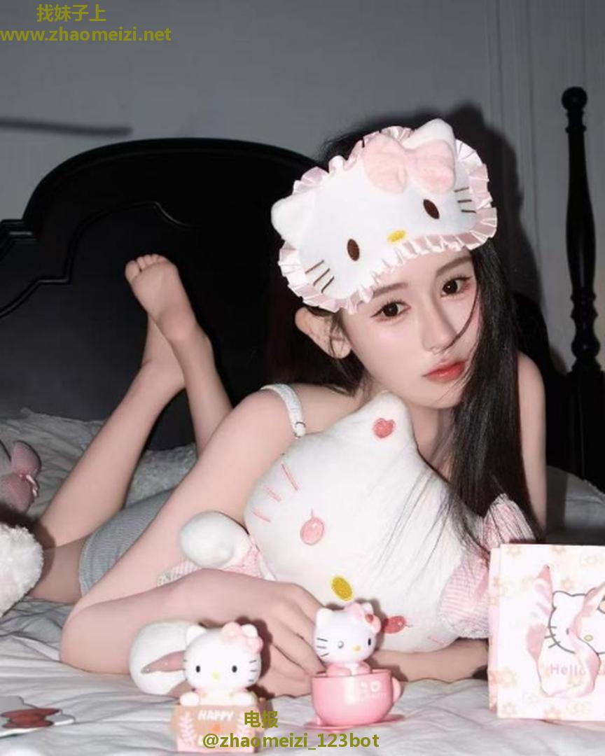 刚下海嫩妹小穴紧致淫水多