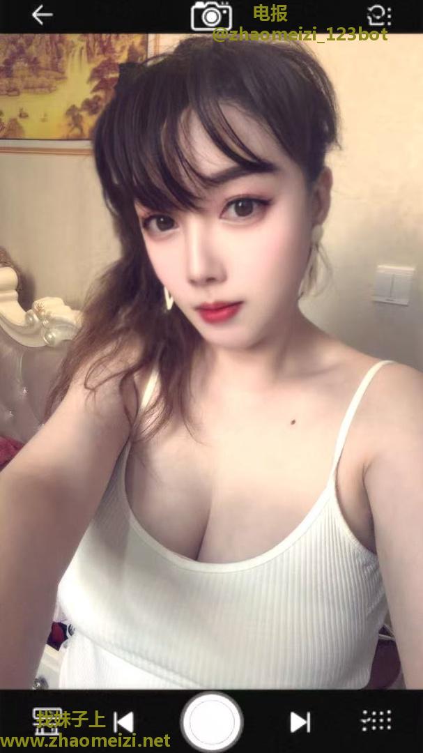 性感大胸女