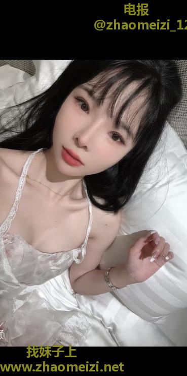 清纯又软萌的小蝶