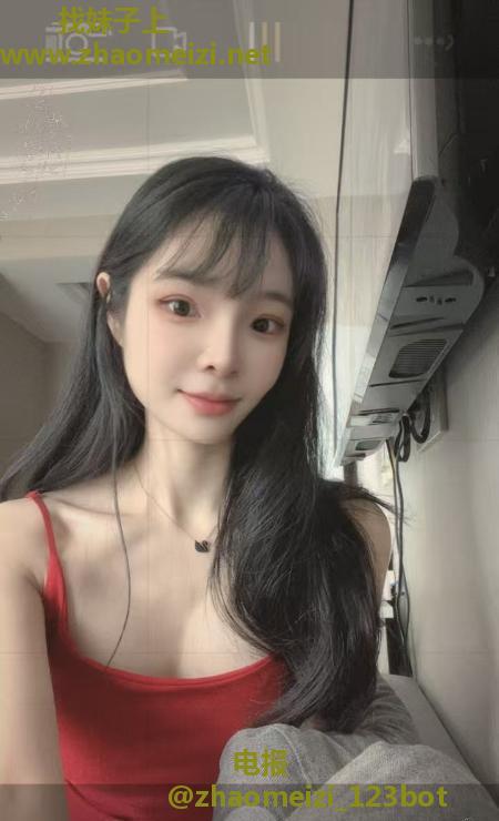 清纯又软萌的小蝶