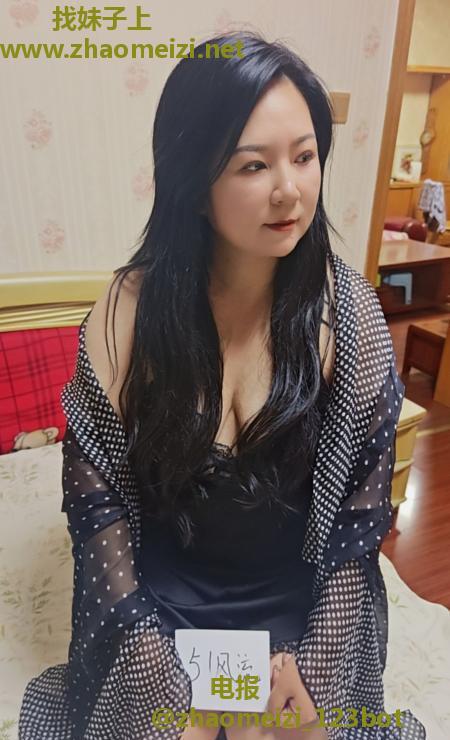西青肥臀熟女