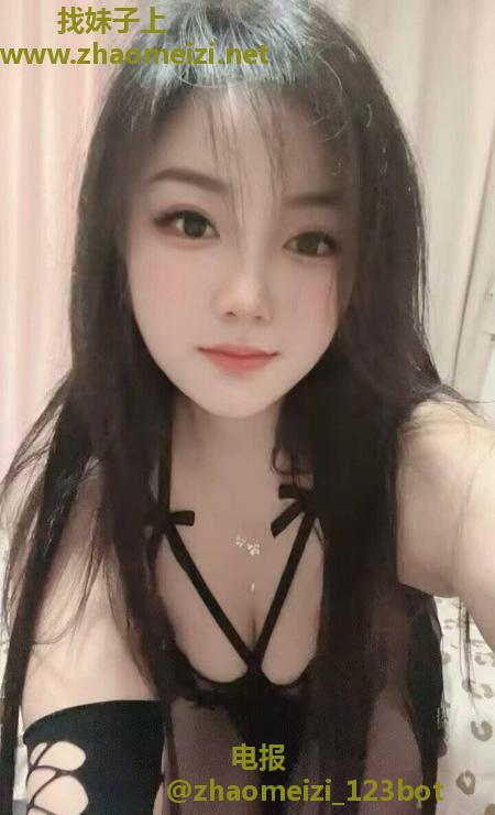 巨臀大白兔风骚莲儿
