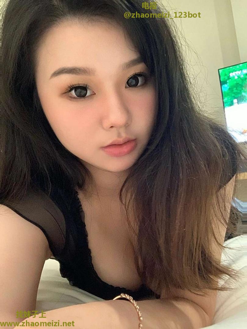 青浦妩媚多姿性感妖娆小妹