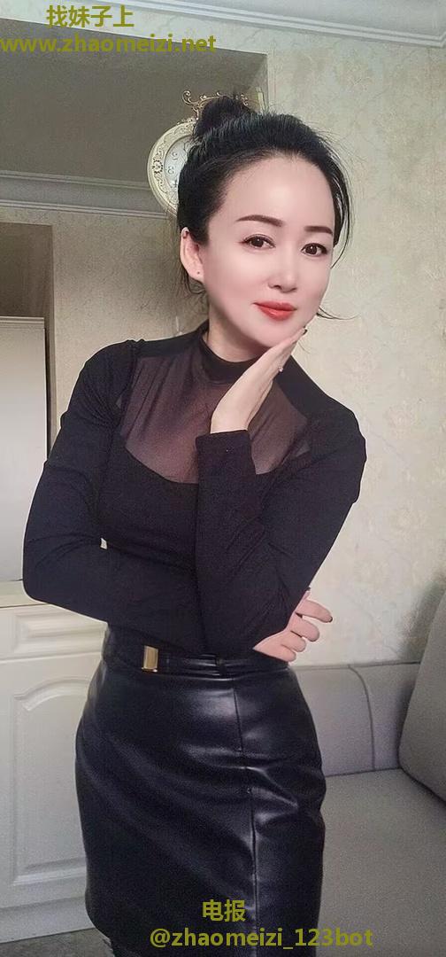 轻熟美少妇