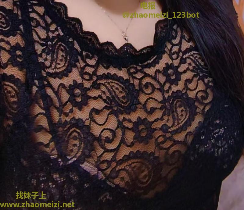 风韵犹存熟女姐姐