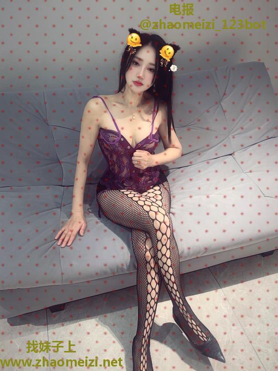 夫子庙性感御姐