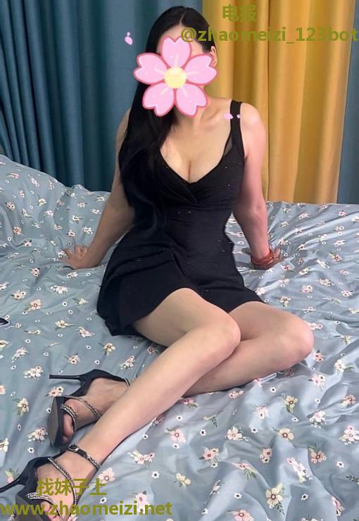 户外小少妇