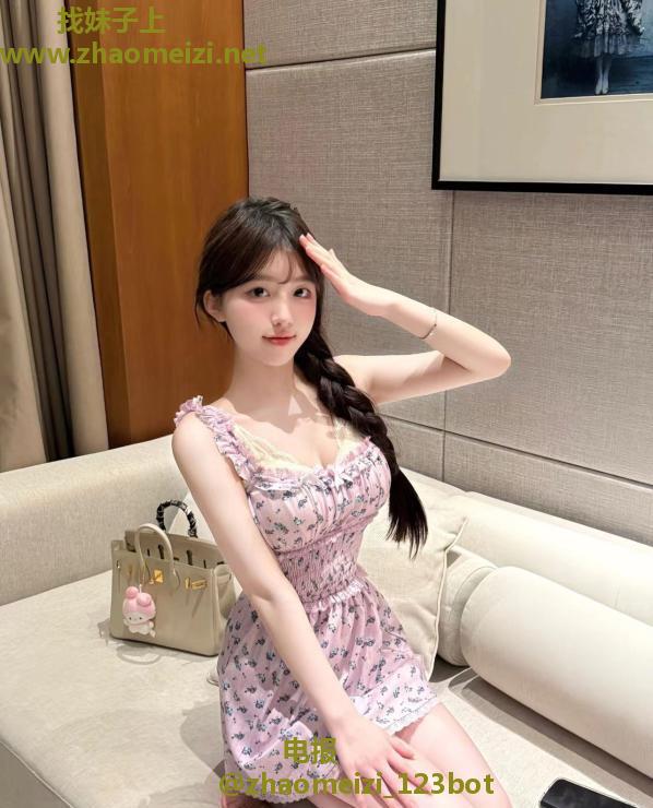 乌市白虎萝莉娜娜