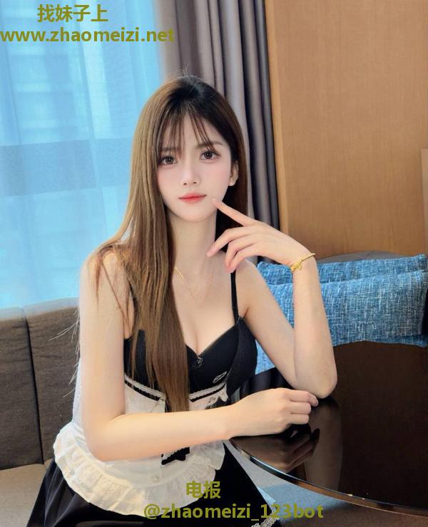 邻家女友清纯颜值老师