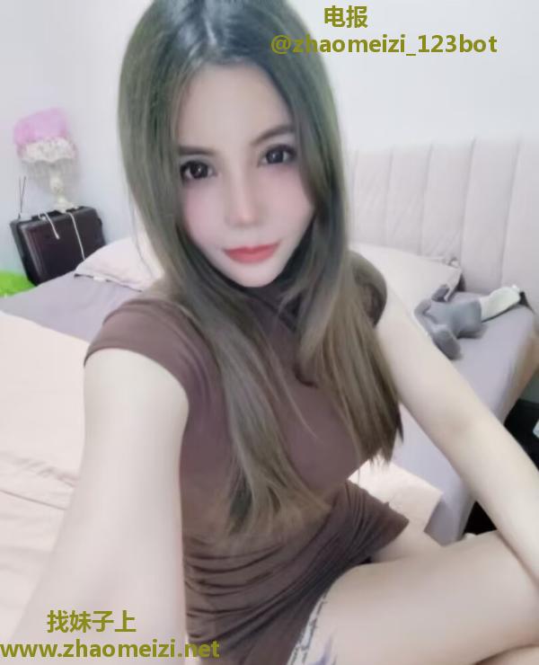 栖霞伊伊