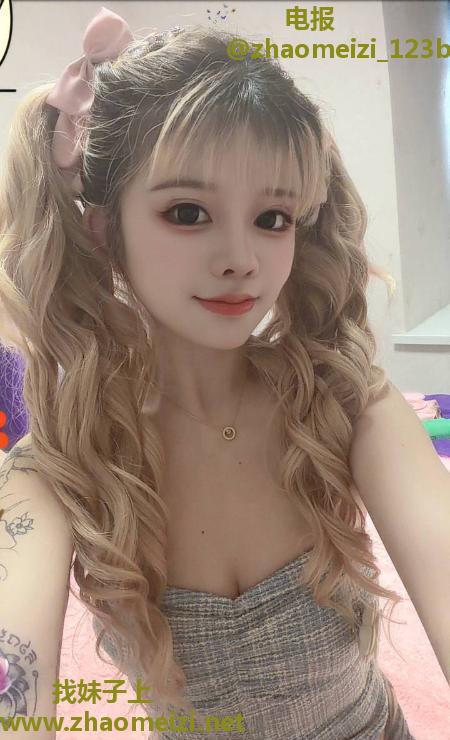 姑苏双马尾洛米老师