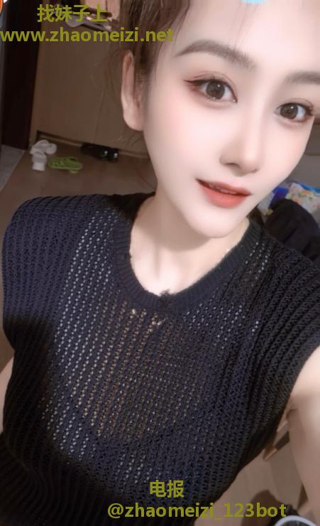 江宁大胸美女
