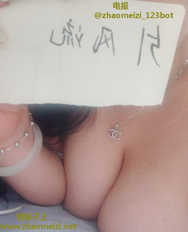 可爱丰满小肉包