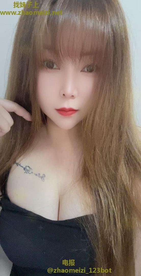 海陵大奶气质熟女