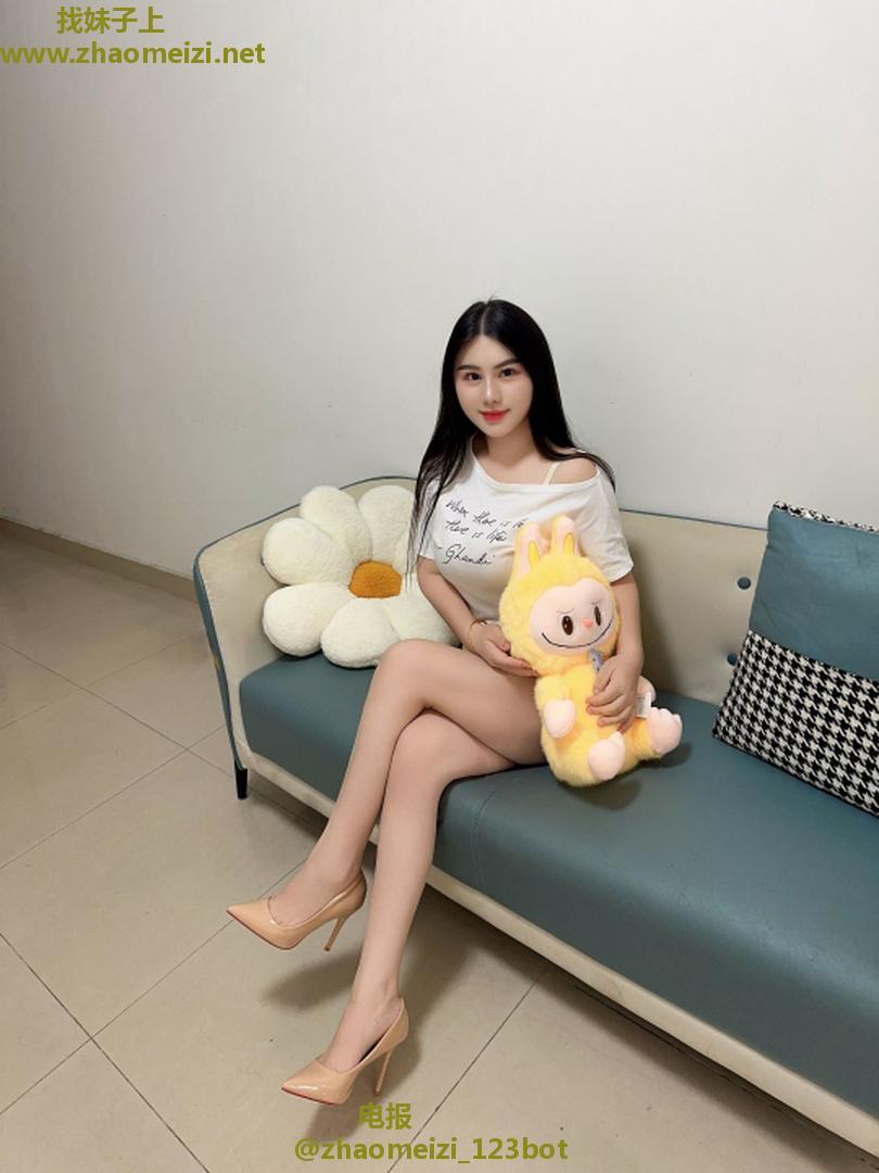 太原性感sao货大长腿