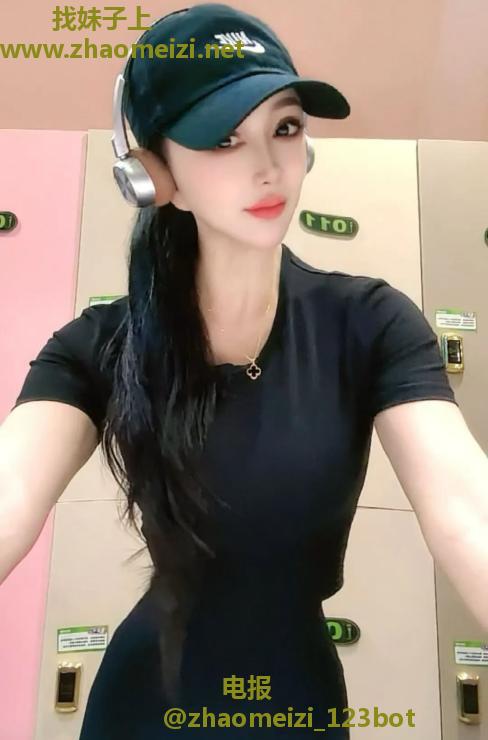 大胸翘臀娜娜