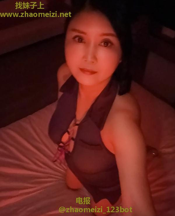 莞式服务大奶