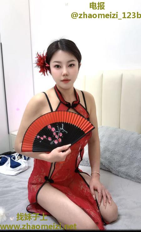 贴心服务小骚货回归