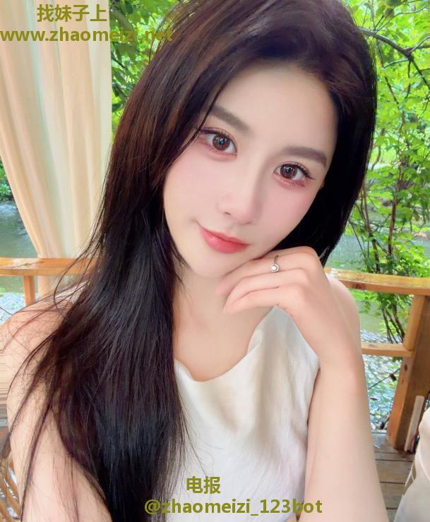 制服诱惑性感美足cc
