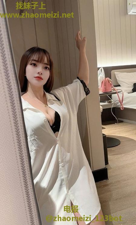 大奶人妻