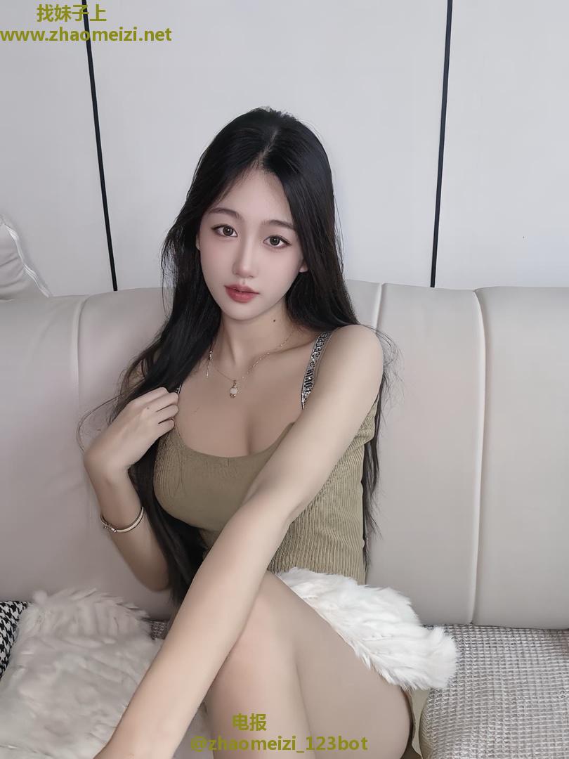 乖巧敏感听话丰满小飞