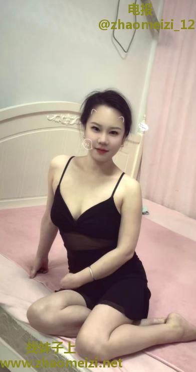 服务系大奶熟女