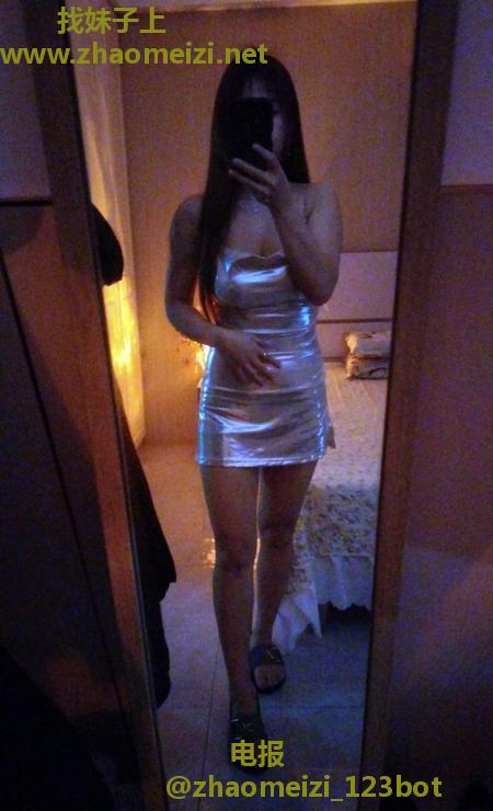 拱墅美女潇潇