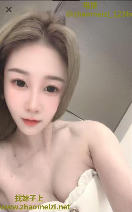 翘臀长腿美少妇