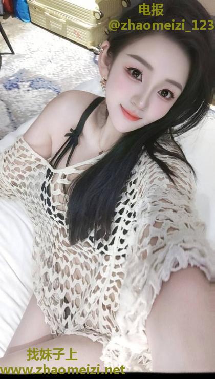 天府肤白风骚性感御姐