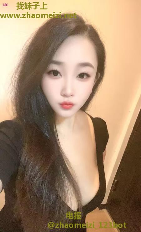 东湖风骚大乳芷沫