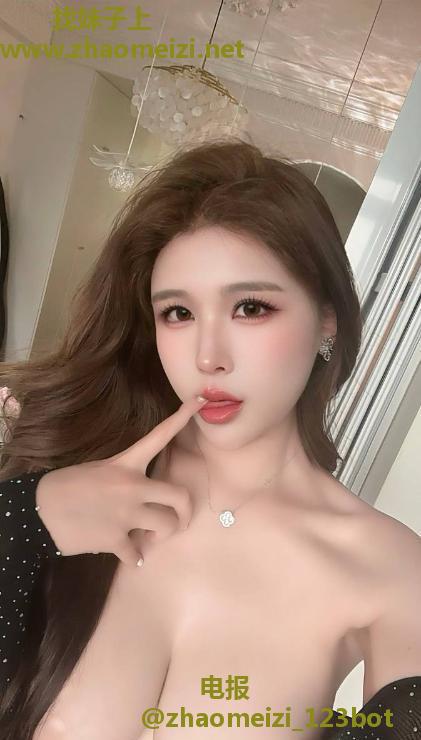 高挑大长腿颜值嫩妹