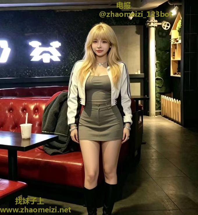 新人妹妹小穴紧水多