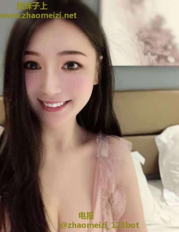 花果园长发粉波少妇