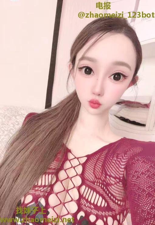 三通丰满美少妇