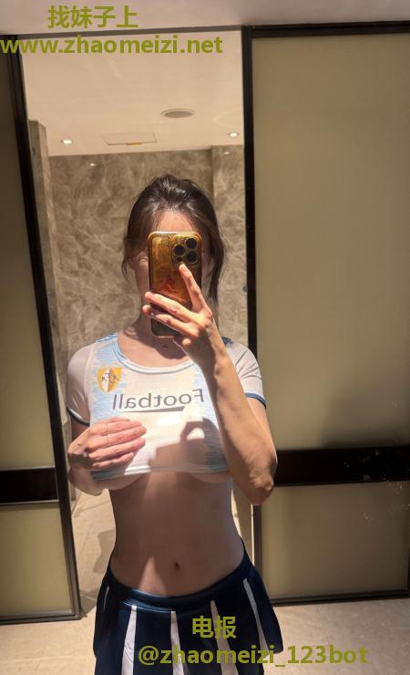 后湖足球宝贝希希