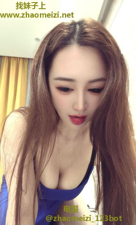 天河爆乳露露