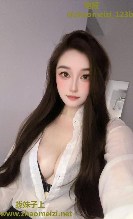 天河丰满大波李欣冉