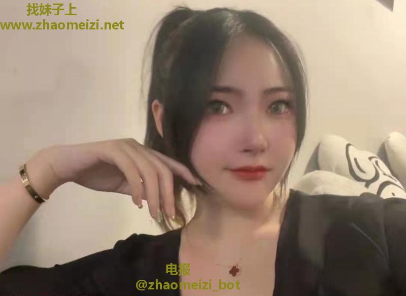美乳小小羊