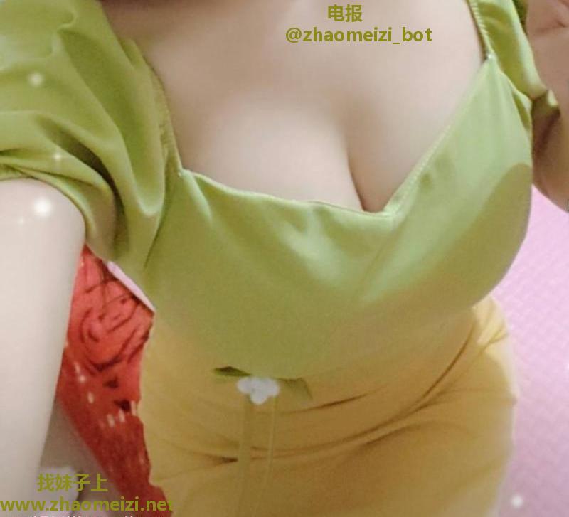 海口巨乳少妇