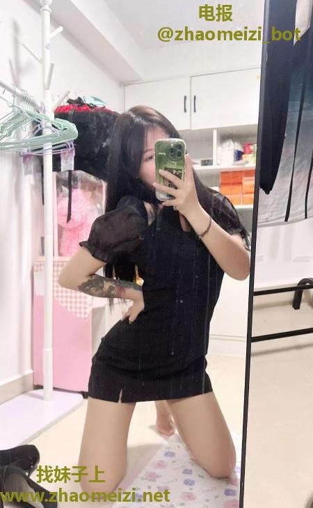 点点姐妹花双飞
