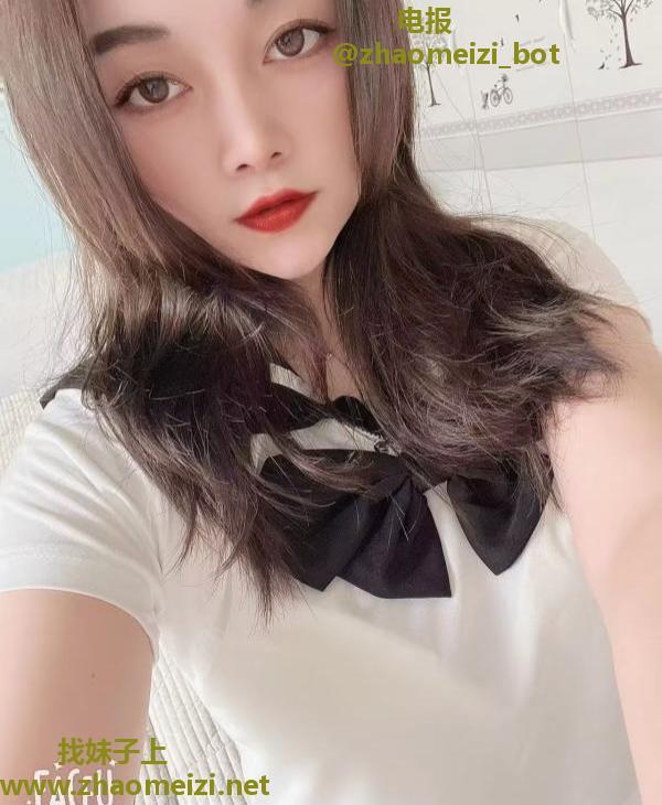 名流印象的温柔四川妹