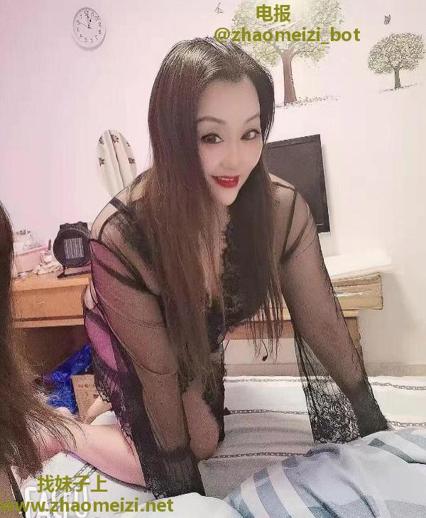大胸熟女