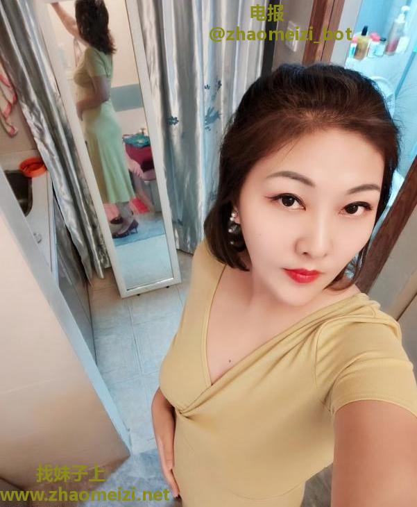 欲求不満少妇黄咪